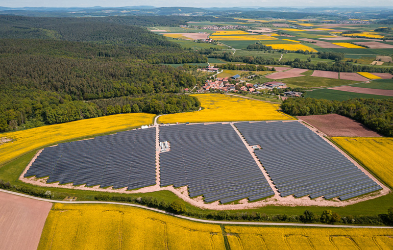 PV-Batterie-Hybridprojekt im Landkreis Rhön-Grabfeld 
