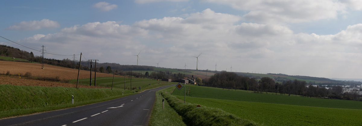 Encore un projet d'éoliennes mis sur pause en Basse-Meuse - La